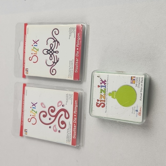 Lot of 3 Sizzix - Sizzlits Dies - Picture 1 of 2